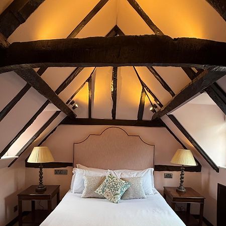 Ockenden Manor Hotel & Spa Cuckfield Esterno foto