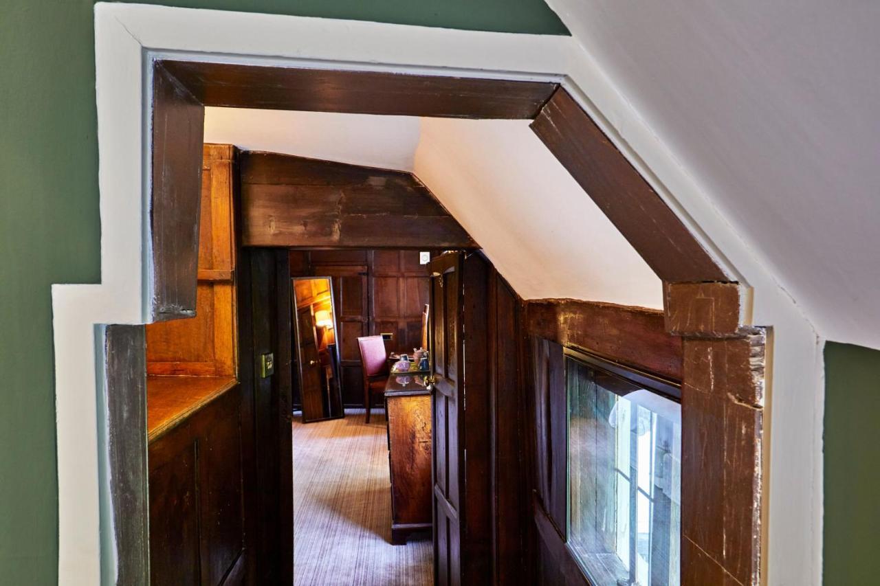 Ockenden Manor Hotel & Spa Cuckfield Esterno foto