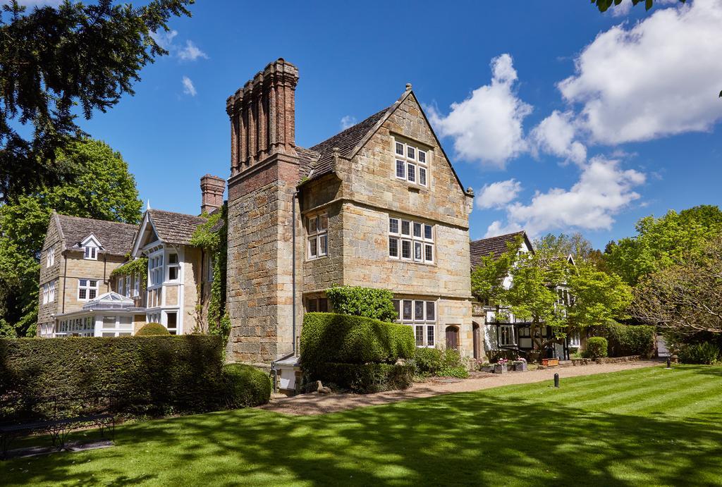 Ockenden Manor Hotel & Spa Cuckfield Esterno foto